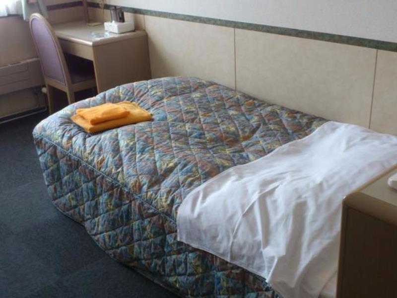 Business Hotel Motonakano Томакомай Экстерьер фото