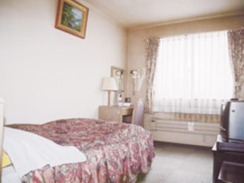 Business Hotel Motonakano Томакомай Экстерьер фото